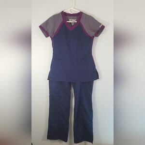 Grey's Anatomy Active by Barco Scrub Set. Top Size XS & Pants Size Small.